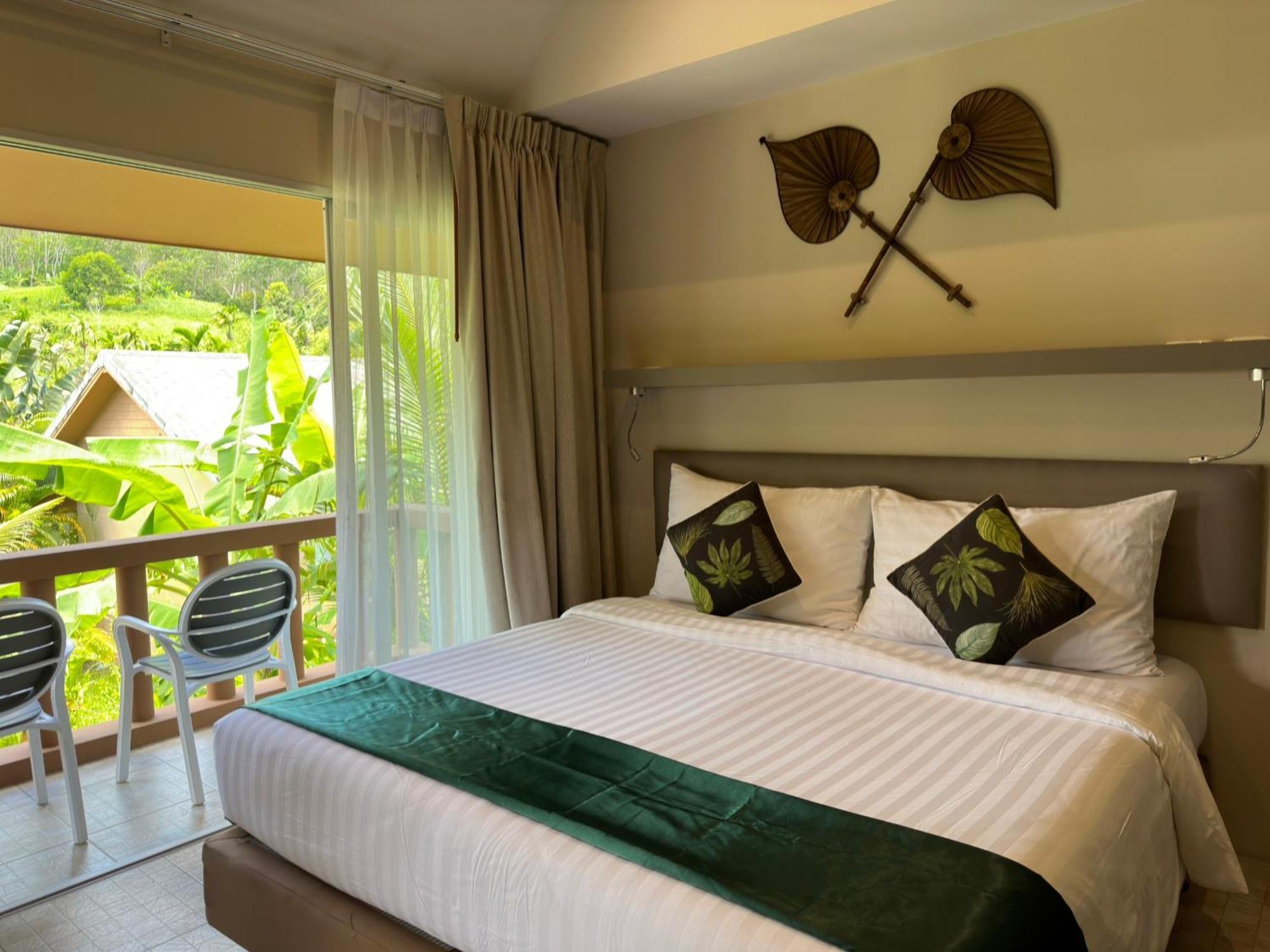 Sakoo Valley Naithon Beach Екстериор снимка