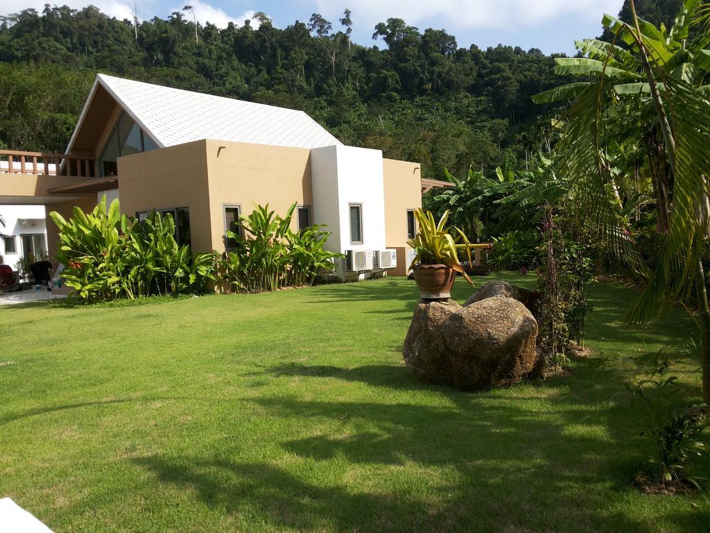 Sakoo Valley Naithon Beach Екстериор снимка